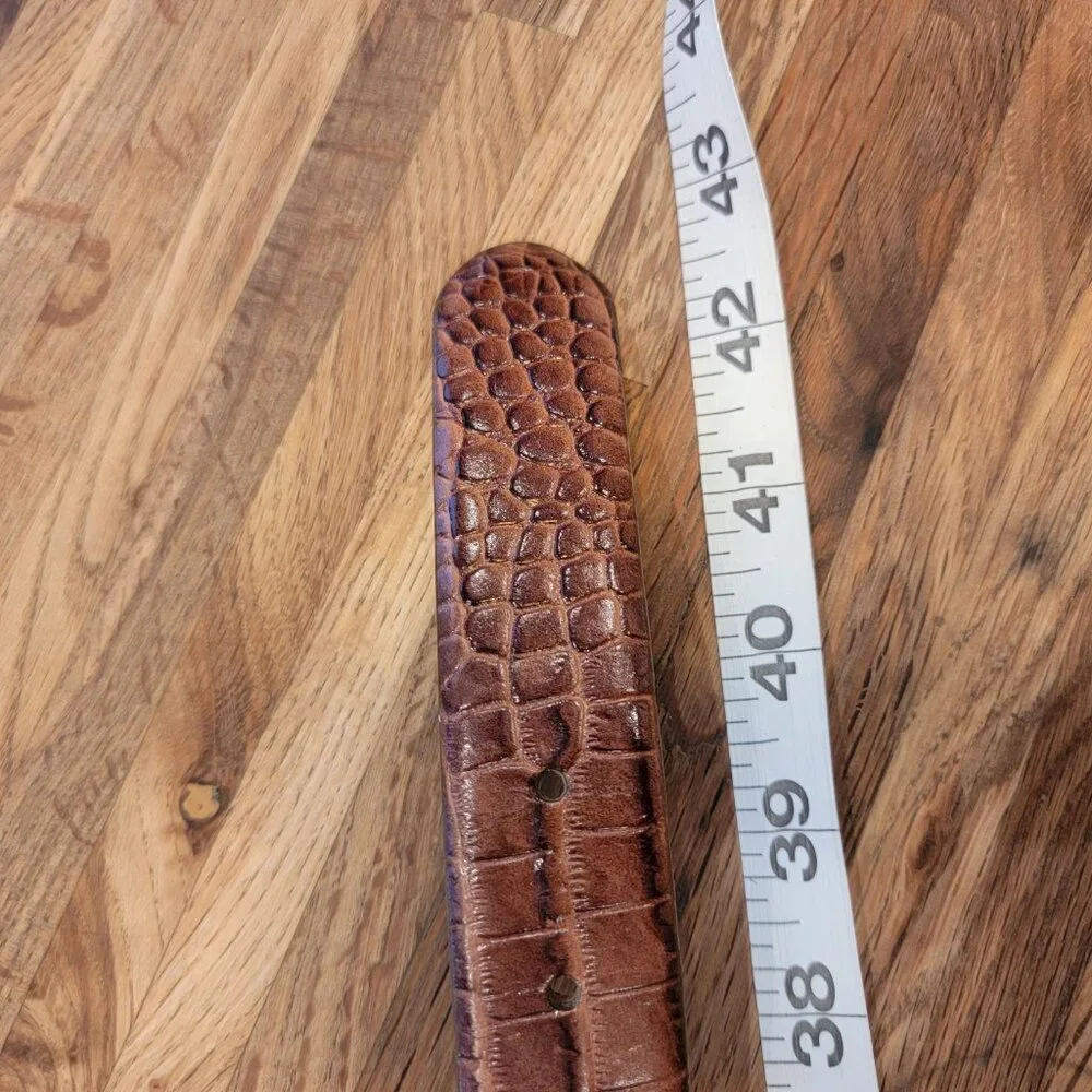Italian Calfskin Croc Embossed Leather Belt w Silver Buckle Size 36